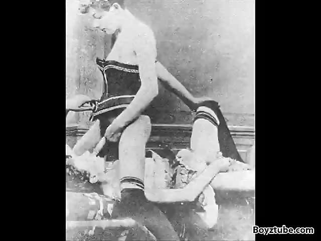 Several Naked Men Are Featured In Vintage Compilation Porndroids