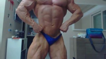 Mega buff man