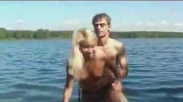 Russian fucked in water