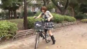 Japanese having a sex bike ride